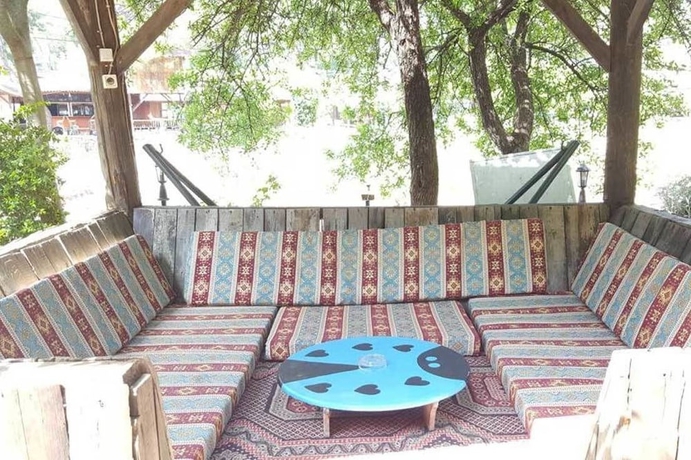 Imagen de los exteriores del Yakamoz Pansiyon, Kumluca. Foto 17