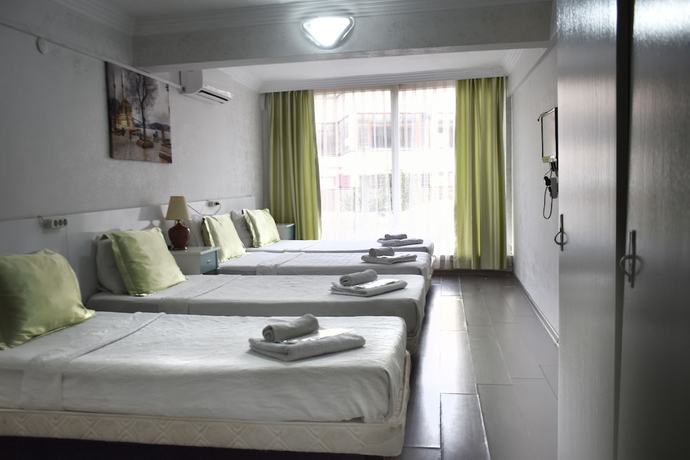 Imagen de la habitación del Yalcin Hotel, Antalya. Foto 8