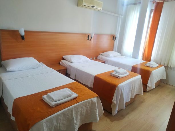 Imagen de la habitación del Yalcin Hotel, Cesme. Foto 5