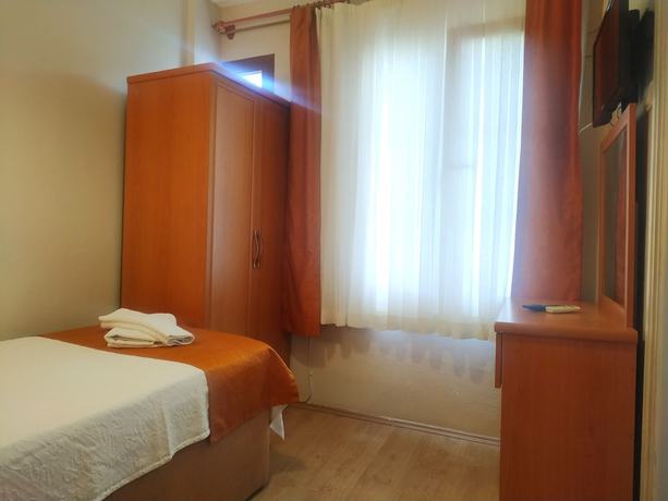 Imagen de la habitación del Yalcin Hotel, Cesme. Foto 6