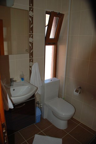 Imagen de la habitación del Yalcin Hotel, Cesme. Foto 16