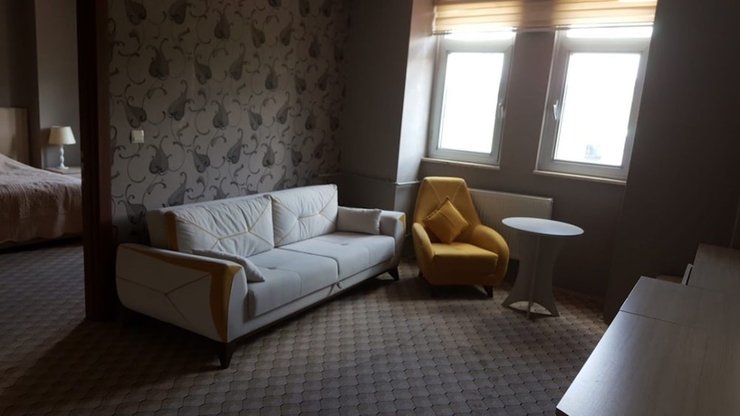 Imagen de la habitación del Yalnizcam Oteli. Foto 9