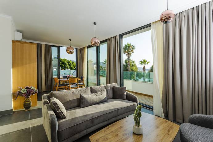 Imagen de la habitación del Yalıpark Beach Hotel. Foto 12