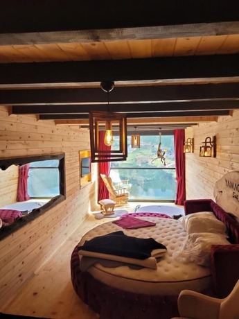 Imagen de la habitación del Yama&ccedil;da Suit Otel. Foto 12