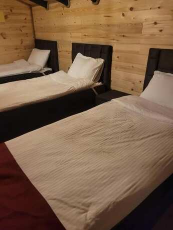 Imagen de la habitación del Yama&ccedil;da Suit Otel. Foto 15
