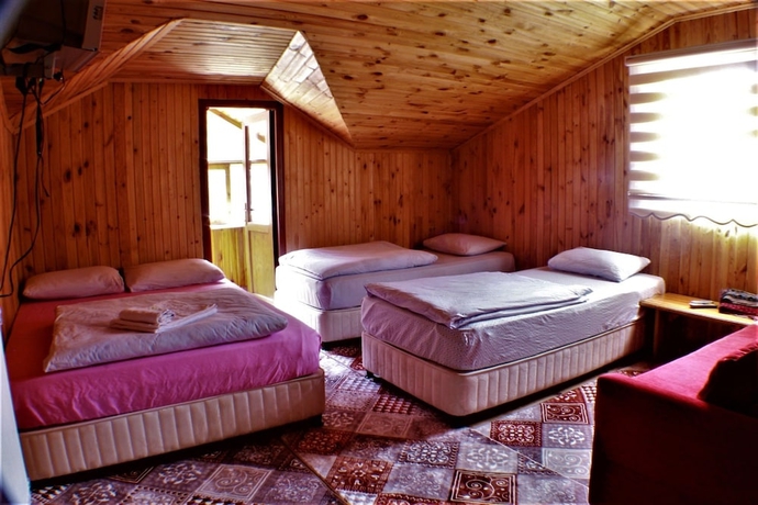 Imagen de la habitación del Yaren Otel. Foto 2