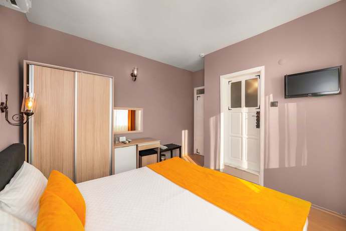 Imagen de la habitación del Yasemin Hotel. Foto 7