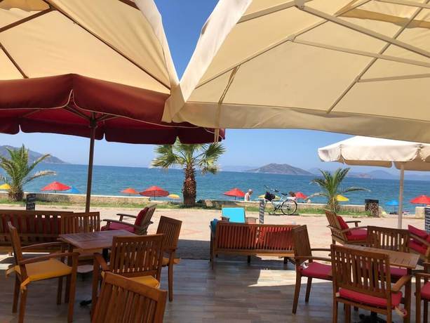 Imagen de los exteriores del Yasemin Hotel. Foto 17