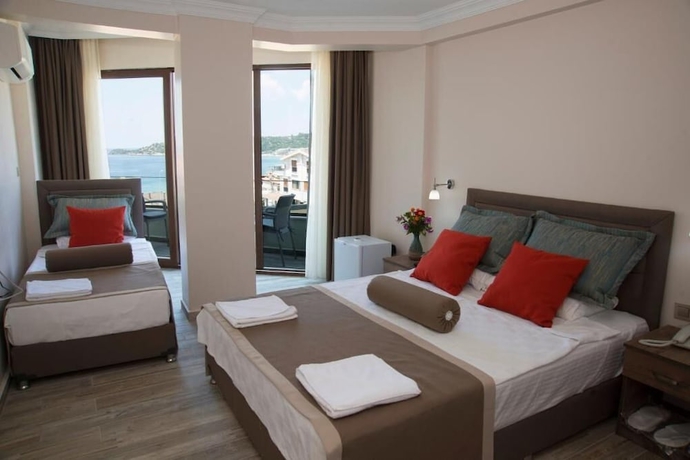 Imagen de la habitación del Yasemin Hotel, Menderes. Foto 7