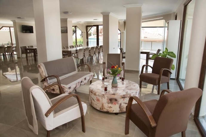 Imagen de los interiores del Yasemin Hotel, Menderes. Foto 11