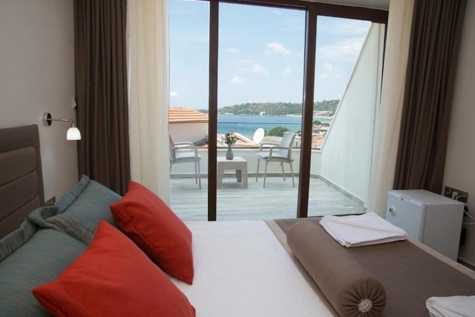 Imagen de la habitación del Yasemin Hotel, Menderes. Foto 8