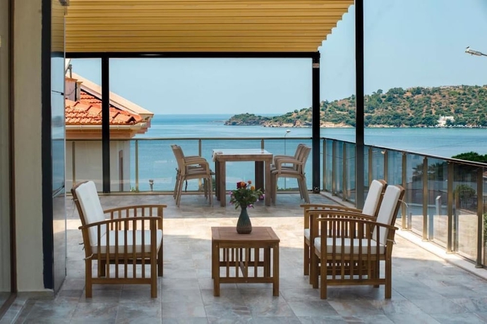 Imagen del bar/restaurante del Yasemin Hotel, Menderes. Foto 3