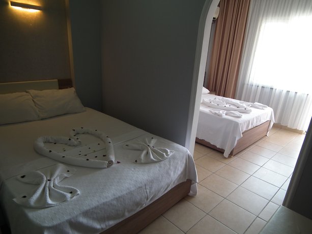 Imagen de la habitación del Yasemin Hotel, Ocaklar. Foto 2