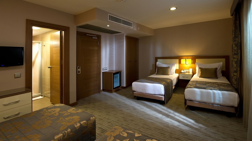 Imagen de la habitación del Yasmak Comfort Hotel. Foto 12