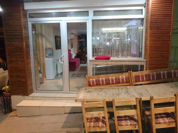 Imagen de los interiores del Yasmin Hotel. Foto 9