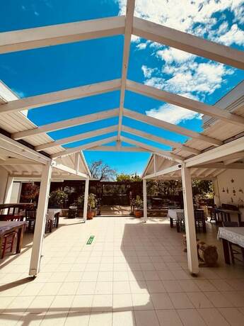 Imagen general del Yasu Tenedos. Foto 2