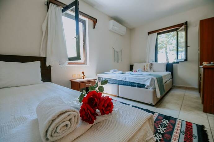 Imagen general del Yasu Tenedos. Foto 12