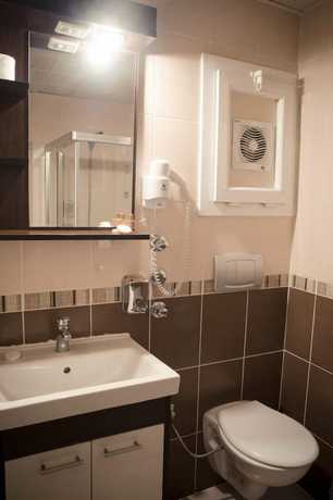 Imagen de la habitación del Yayla Hotel. Foto 14