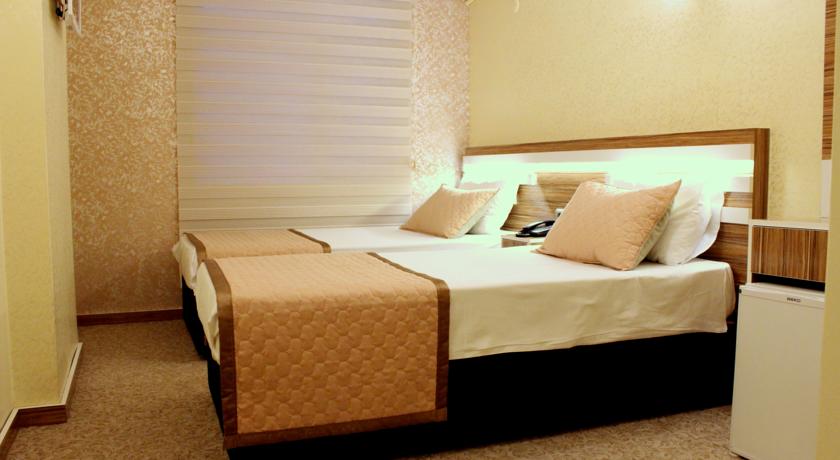 Imagen general del Yaztur Hotel. Foto 4
