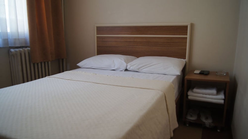 Imagen de la habitación del Yeni Caglayan Otel. Foto 4