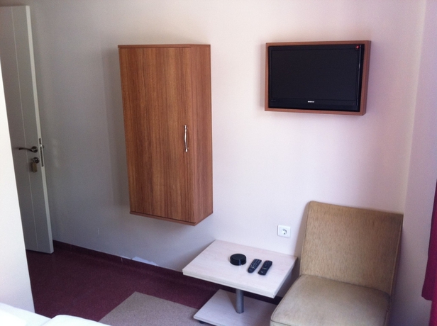 Imagen de la habitación del Yeni Caglayan Otel. Foto 11