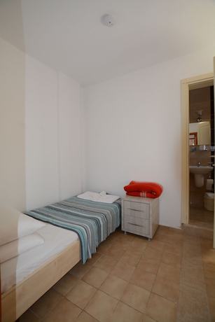 Imagen de la habitación del Yeni Doga Hotel. Foto 9
