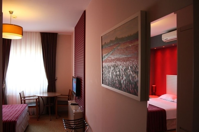 Imagen de la habitación del Yeni Truva Otel. Foto 8