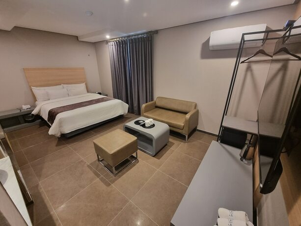 Imagen de la habitación del Yeoubi Hotel. Foto 10