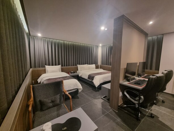 Imagen de la habitación del Yeoubi Hotel. Foto 11
