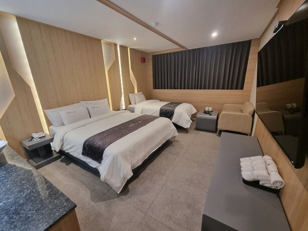Imagen de la habitación del Yeoubi Hotel. Foto 12
