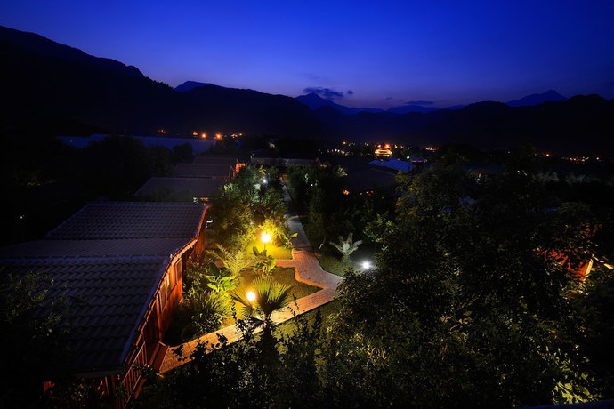 Imagen de los exteriores del Yildiz Pension Bungalows. Foto 19