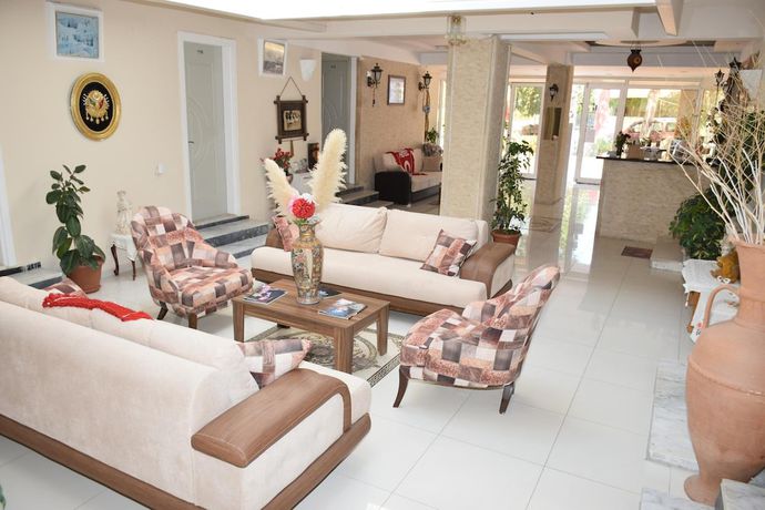 Imagen de los interiores del Yildizhan Hotel. Foto 16