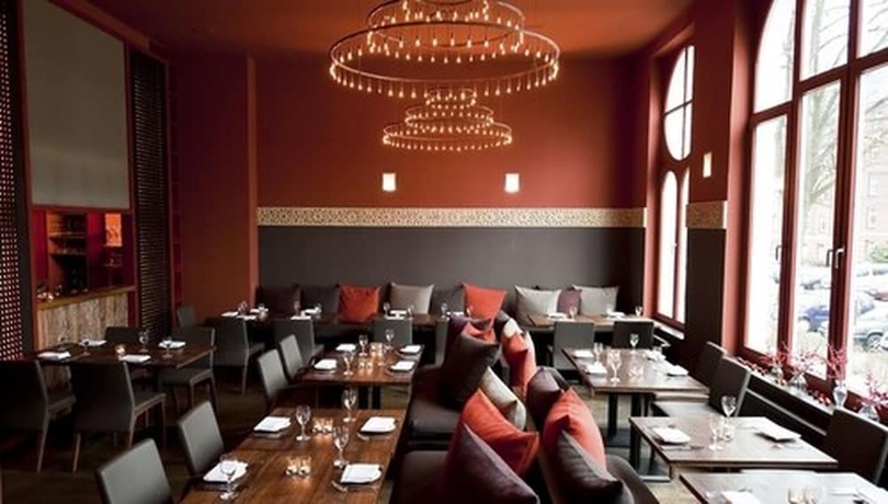 Imagen del bar/restaurante del Yoho - The Young Hotel. Foto 5