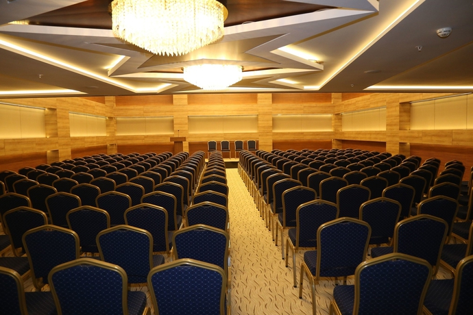 Imagen de los interiores del Yol Is Holiday Hotel Trabzon. Foto 16