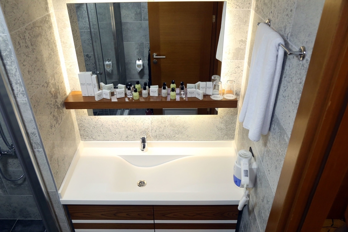 Imagen de la habitación del Yol Is Holiday Hotel Trabzon. Foto 10