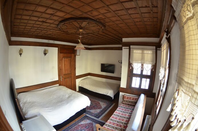 Imagen de la habitación del Yorgancioglu Konak. Foto 18