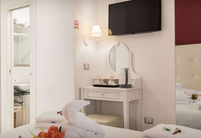 Imagen de la habitación del Your Vatican Suite. Foto 6