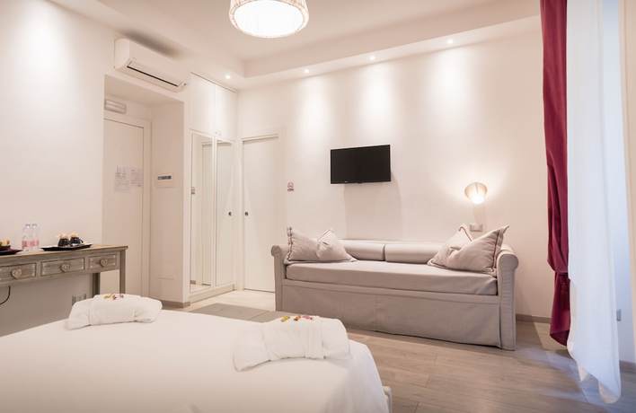 Imagen de la habitación del Your Vatican Suite. Foto 9