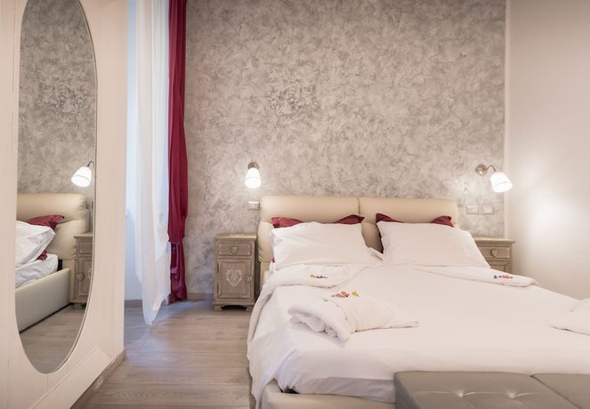 Imagen de la habitación del Your Vatican Suite. Foto 10