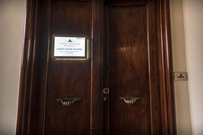 Imagen de los interiores del Your Vatican Suite. Foto 18