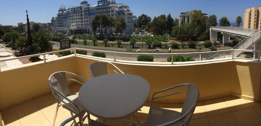 Imagen de la habitación del Yucesan Hotel. Foto 4