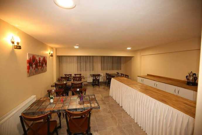 Imagen del bar/restaurante del Yues Hotel. Foto 3