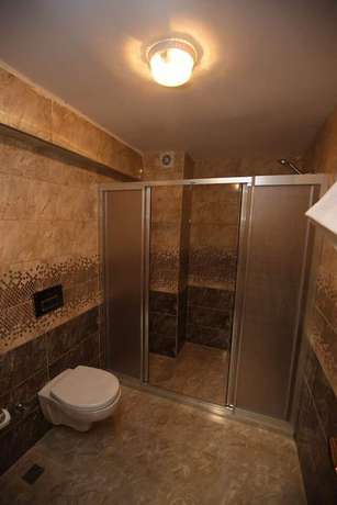 Imagen de la habitación del Yues Hotel. Foto 11