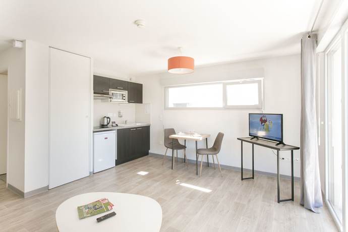 Imagen de la habitación del ZENAO Appart\'hotel Albi. Foto 13