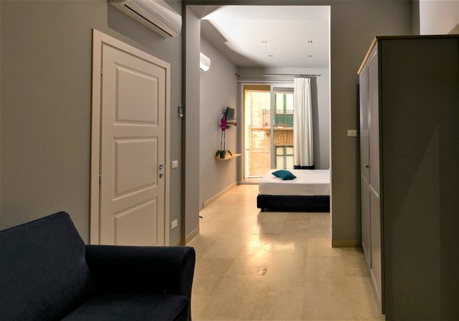 Imagen de la habitación del ZIBIBBO SUITES and ROOMS - Aparthotel in Centro Storico a Trapani. Foto 4