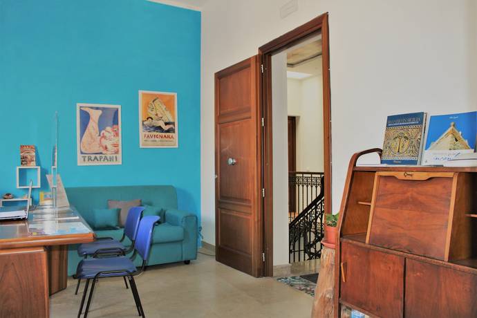 Imagen de los interiores del ZIBIBBO SUITES and ROOMS - Aparthotel in Centro Storico a Trapani. Foto 20