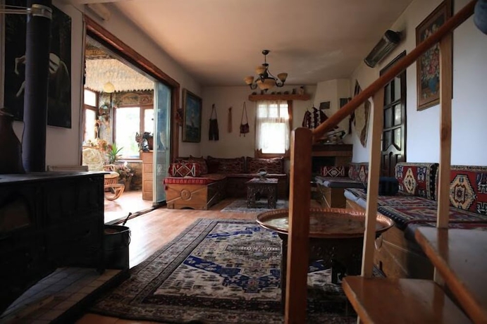 Imagen de la habitación del ZİRVE DAĞ EVİ. Foto 10