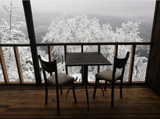 Imagen de la habitación del ZİRVE DAĞ EVİ. Foto 16