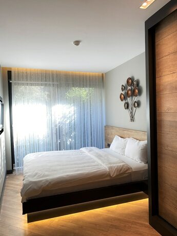 Imagen de la habitación del Z-Suites. Foto 18