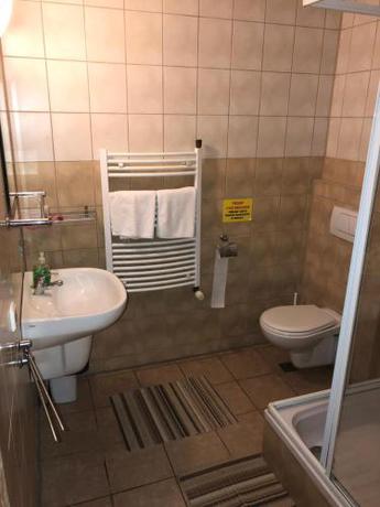 Imagen de la habitación del Zagroda Lepiarz&oacute;wka Hotel i SPA. Foto 14